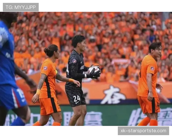 上海申花的最大问题，不是防守，而是进攻上限